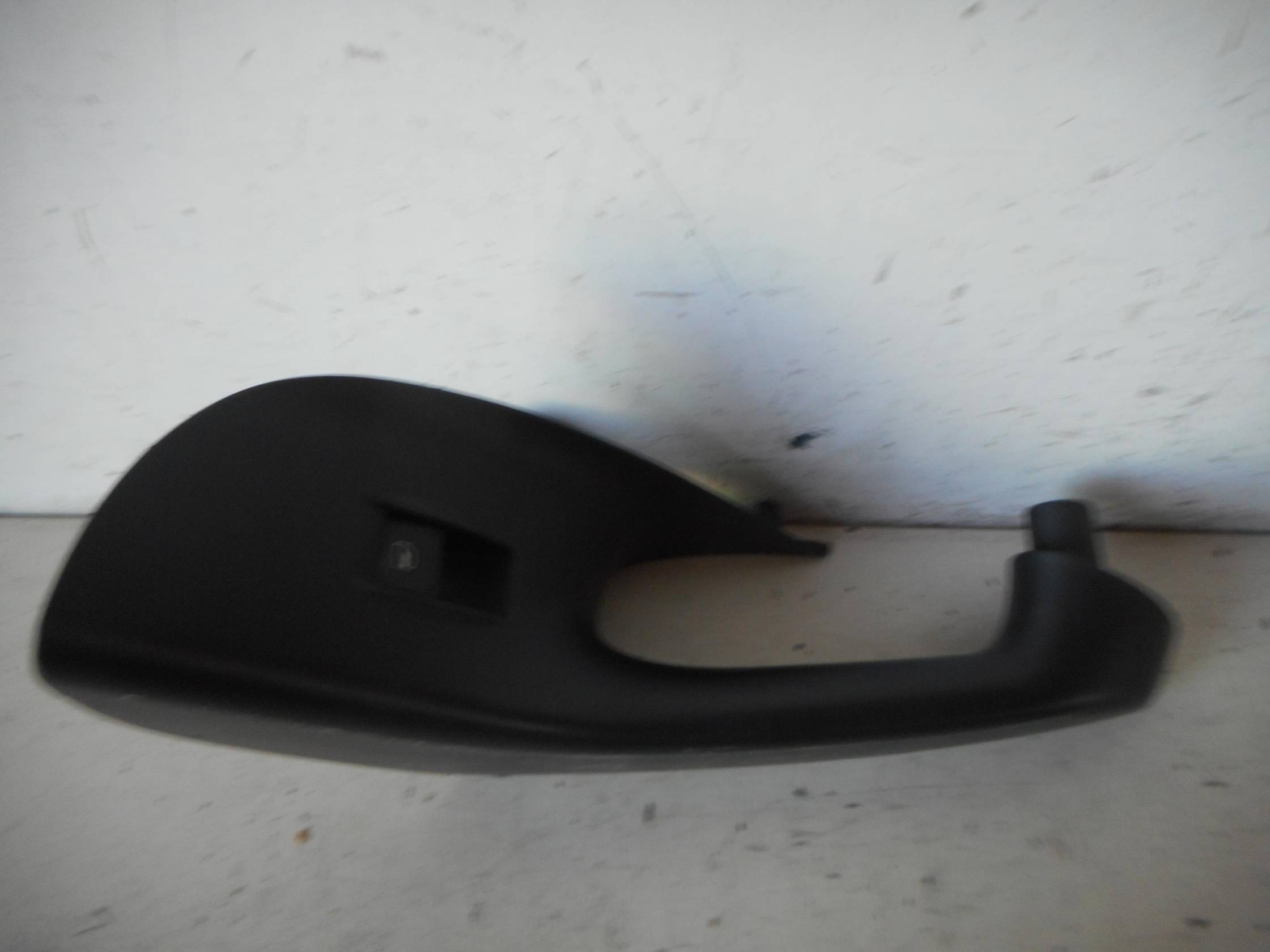 Interruttore alzacristalli porta post. sx.